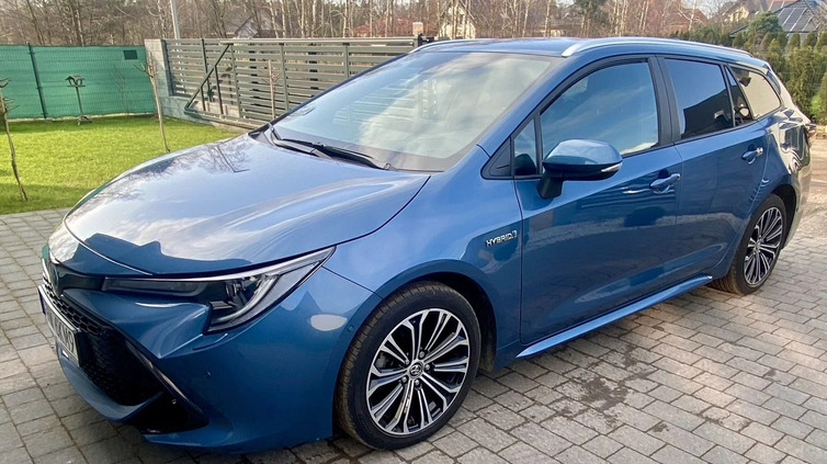 Toyota Corolla cena 93900 przebieg: 43500, rok produkcji 2019 z Oświęcim małe 742